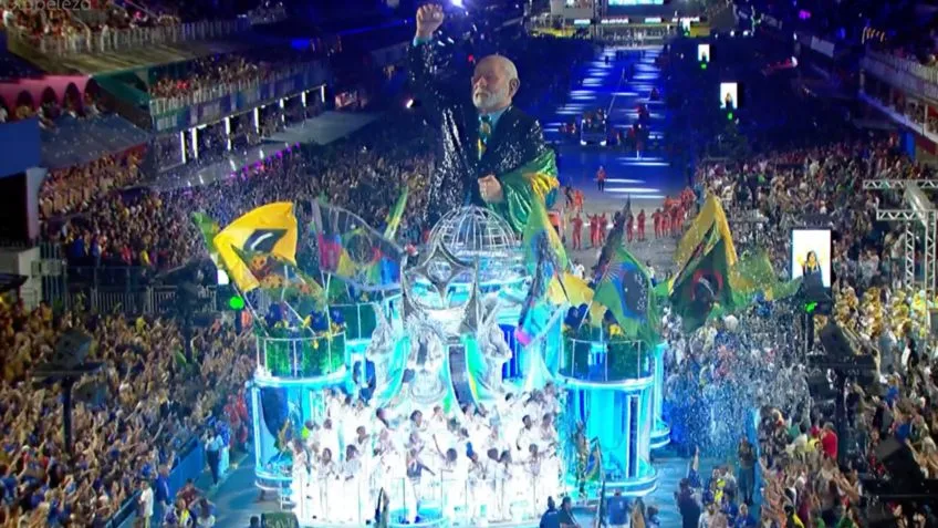 Carnaval do Rio: Acadêmicos de Niterói é rebaixada após apuração e desfile gera polêmica política