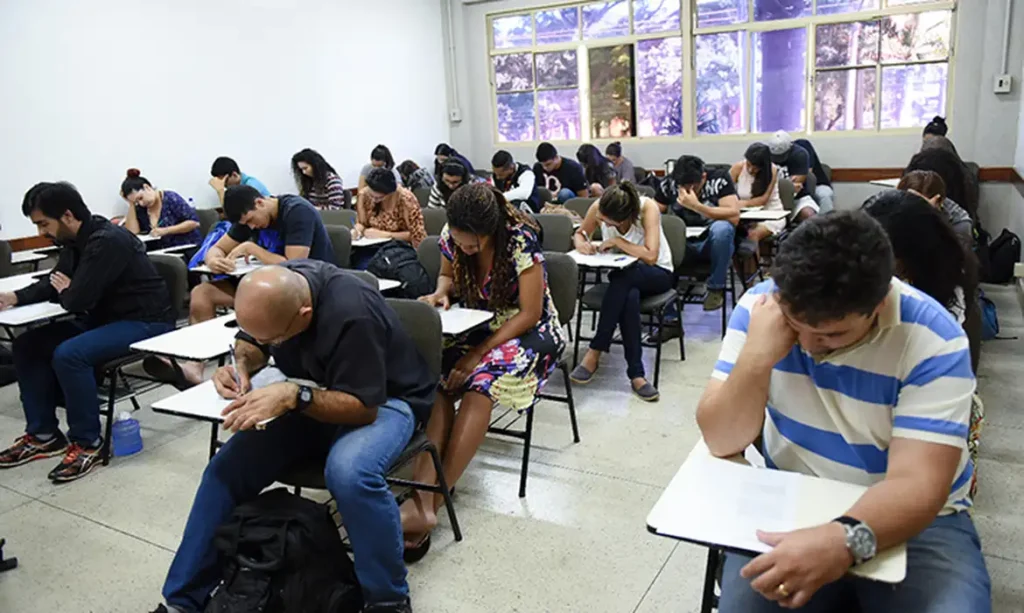 Encceja 2026: inscrições seguem abertas até 15 de maio